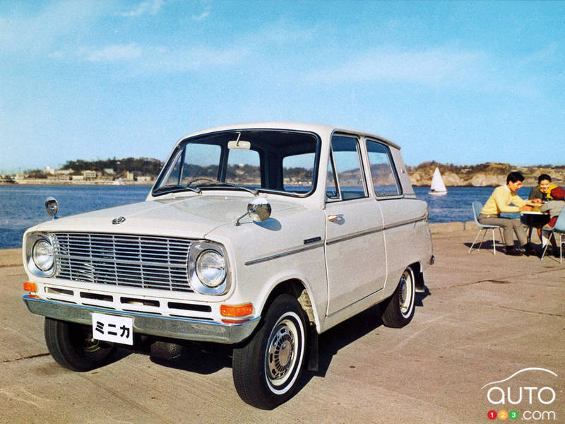 Forgotten classics: The Mitsubishi Minica | Car News | Auto123