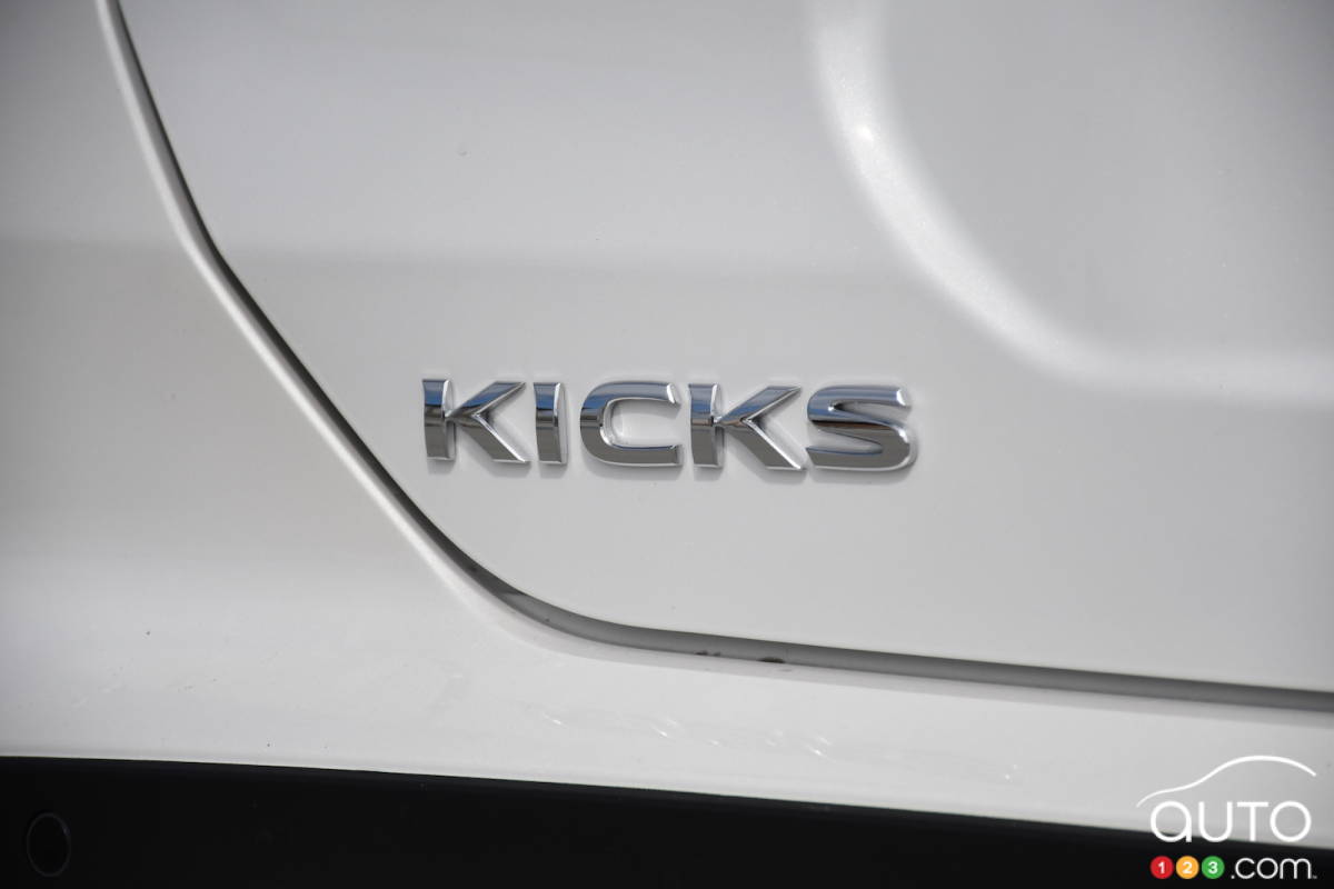 Nissan Kicks 2022, écusson