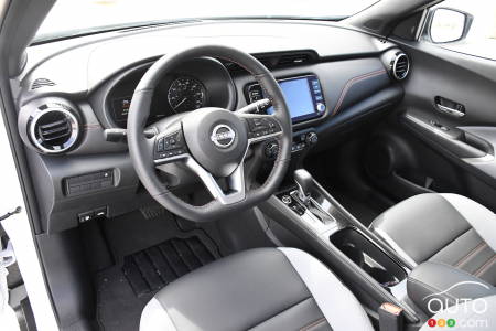 2022 Nissan Kicks, interior