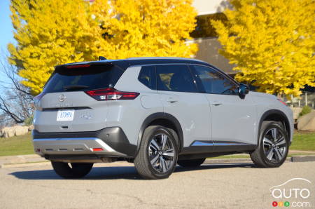 2022 Nissan Rogue, three-quarters rear