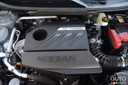 2022 Nissan Rogue, engine