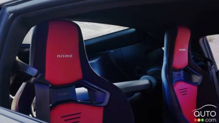 Nissan Z Nismo seating