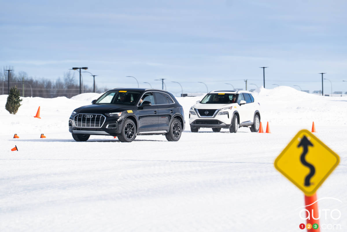 Sur la piste enneigée