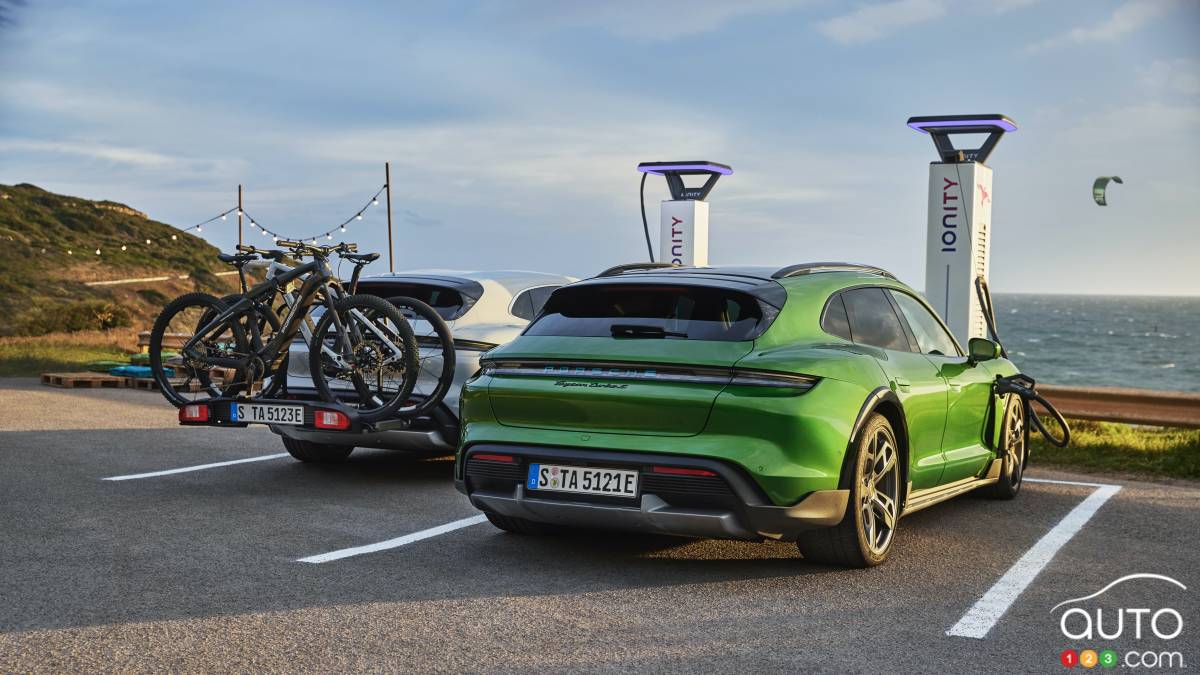 Porsche Taycan Cross Turismo, arrière