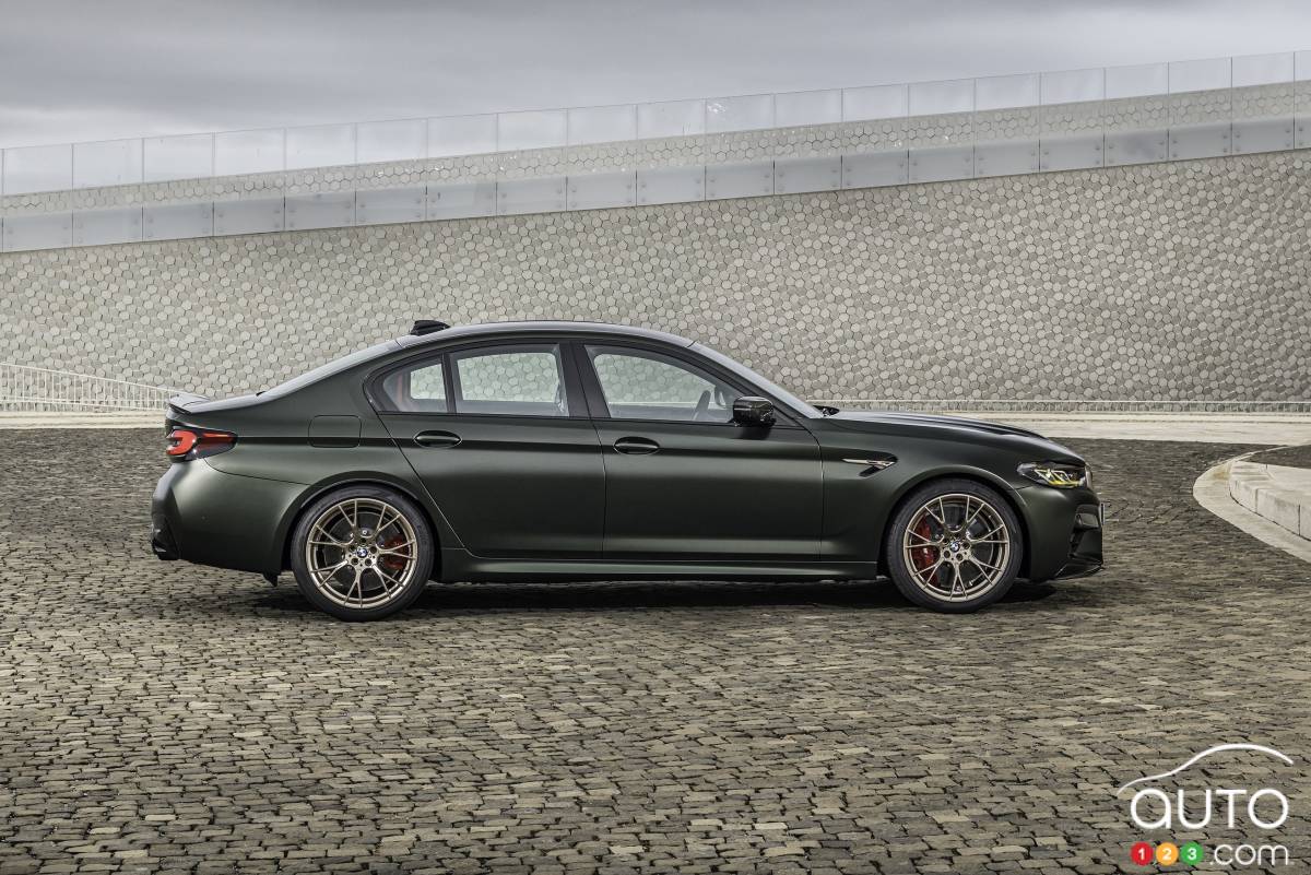 BMW M5 CS 2022, profil