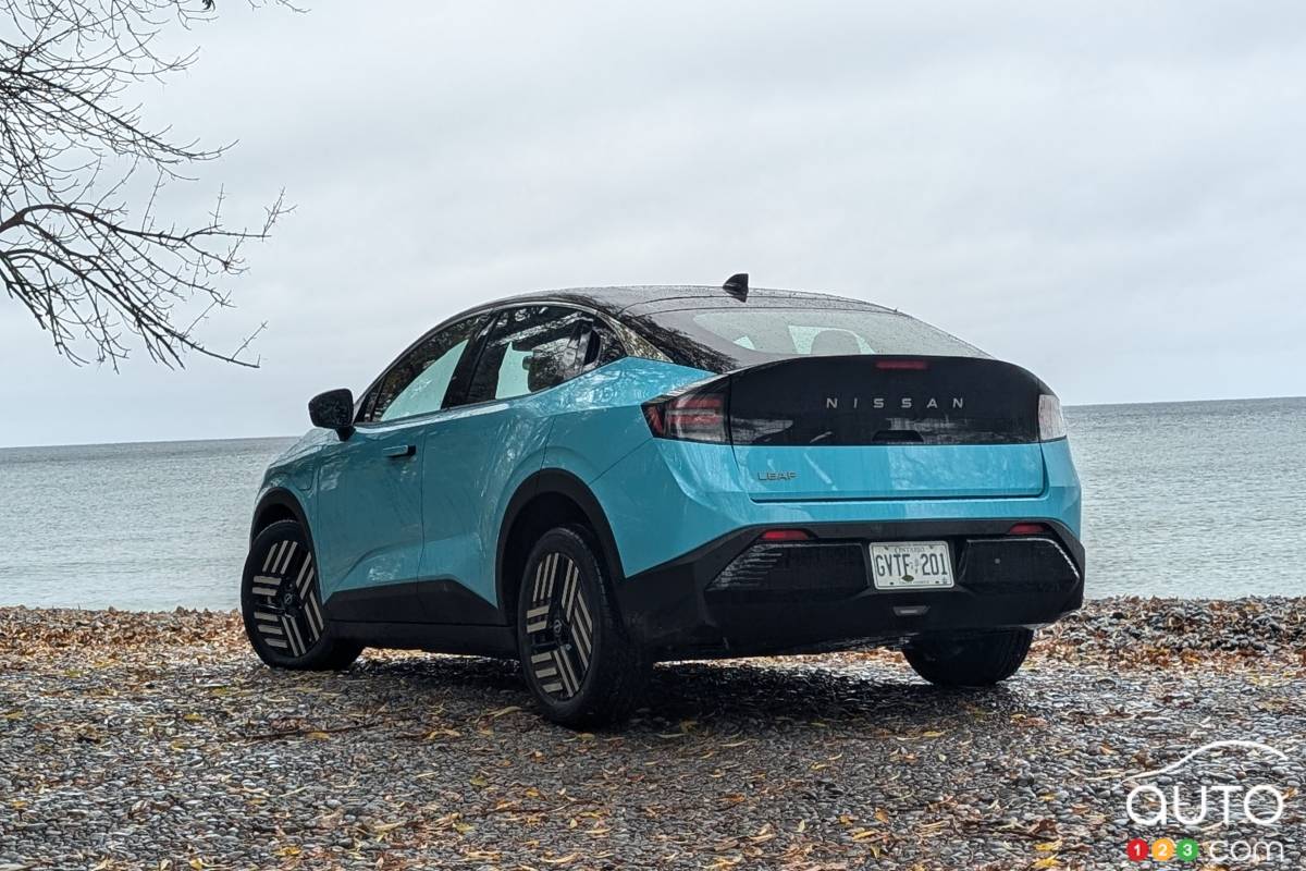 Nissan LEAF 2026, trois quarts arrière