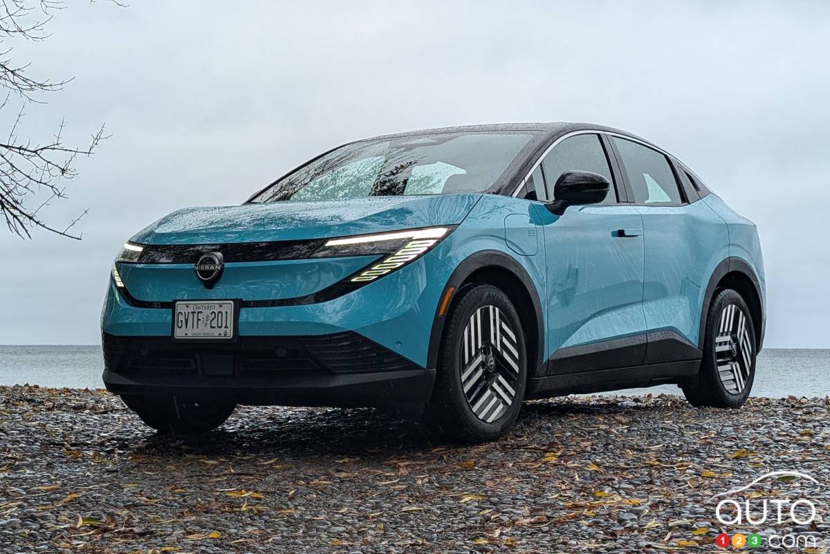 Nissan LEAF 2026, trois quarts avant