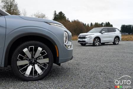 Mitsubishi Outlander PHEV 2026