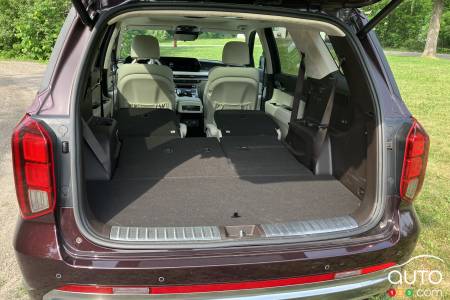 The cargo area of the 2023 Hyundai Palisade, with seats folded down