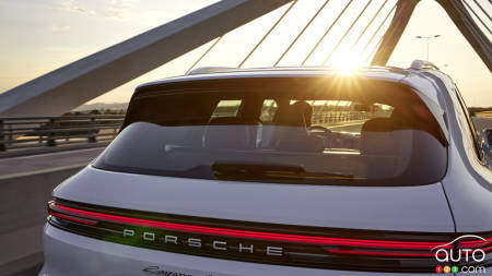 Glimpse of the new 2024 Porsche Cayenne Turbo E-Hybrid