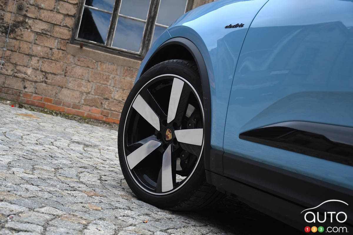 Porsche Macan EV 2025, roue