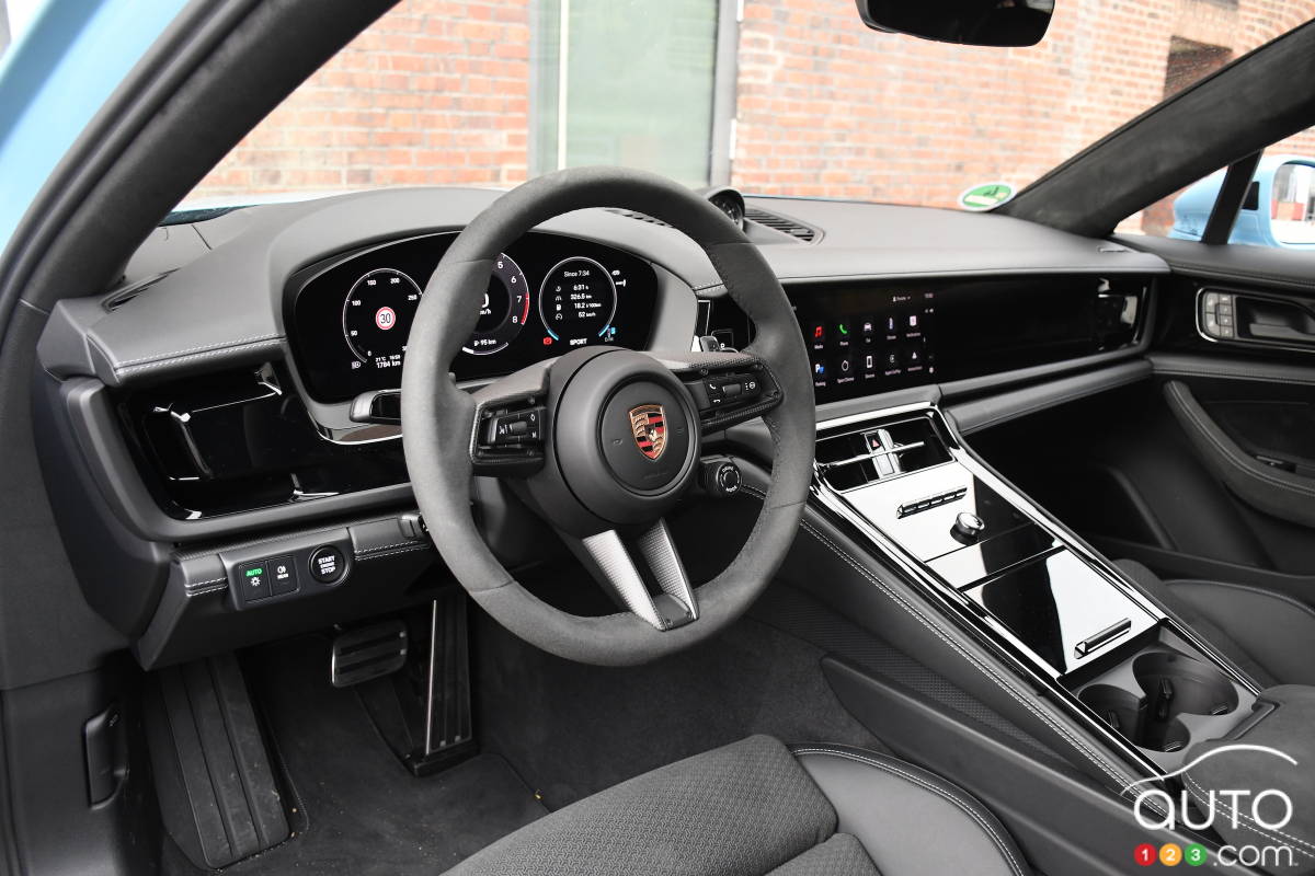 Porsche Panamera GTS 2025, intérieur