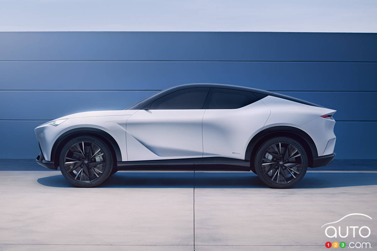 Acura Performance EV Concept, de profil