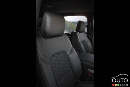 2022 Ram 1500 BackCountry, seats