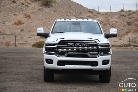 2025 Ram 2500 HD Limited, front