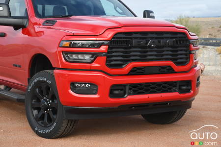 2025 Ram 2500 HD, front end