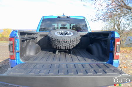 Ram 1500 TRX, bed