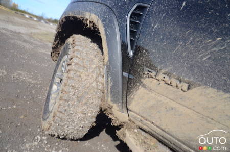 2021 Ram 1500 TRX, wheel and mud