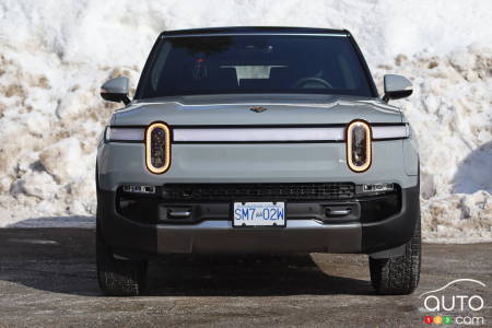 Rivian R1S 2023 - Avant