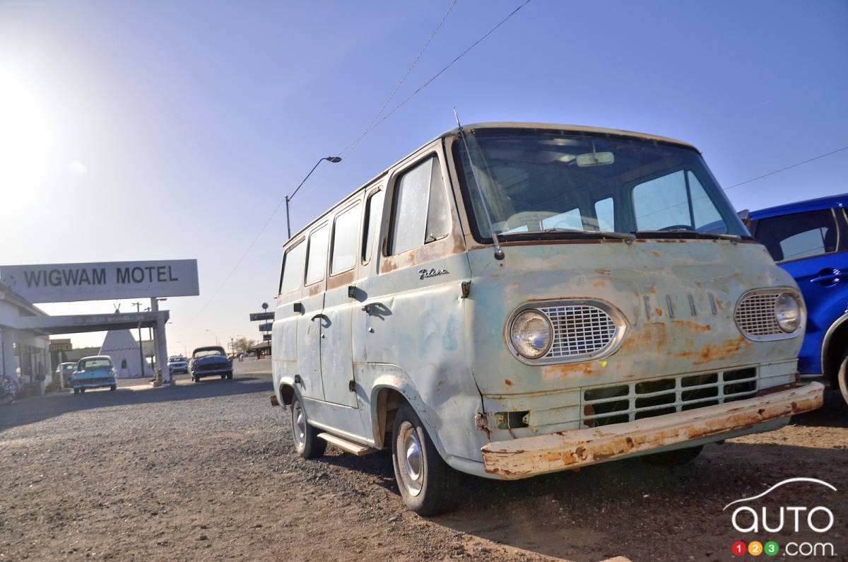 Ford Econoline Falcon
