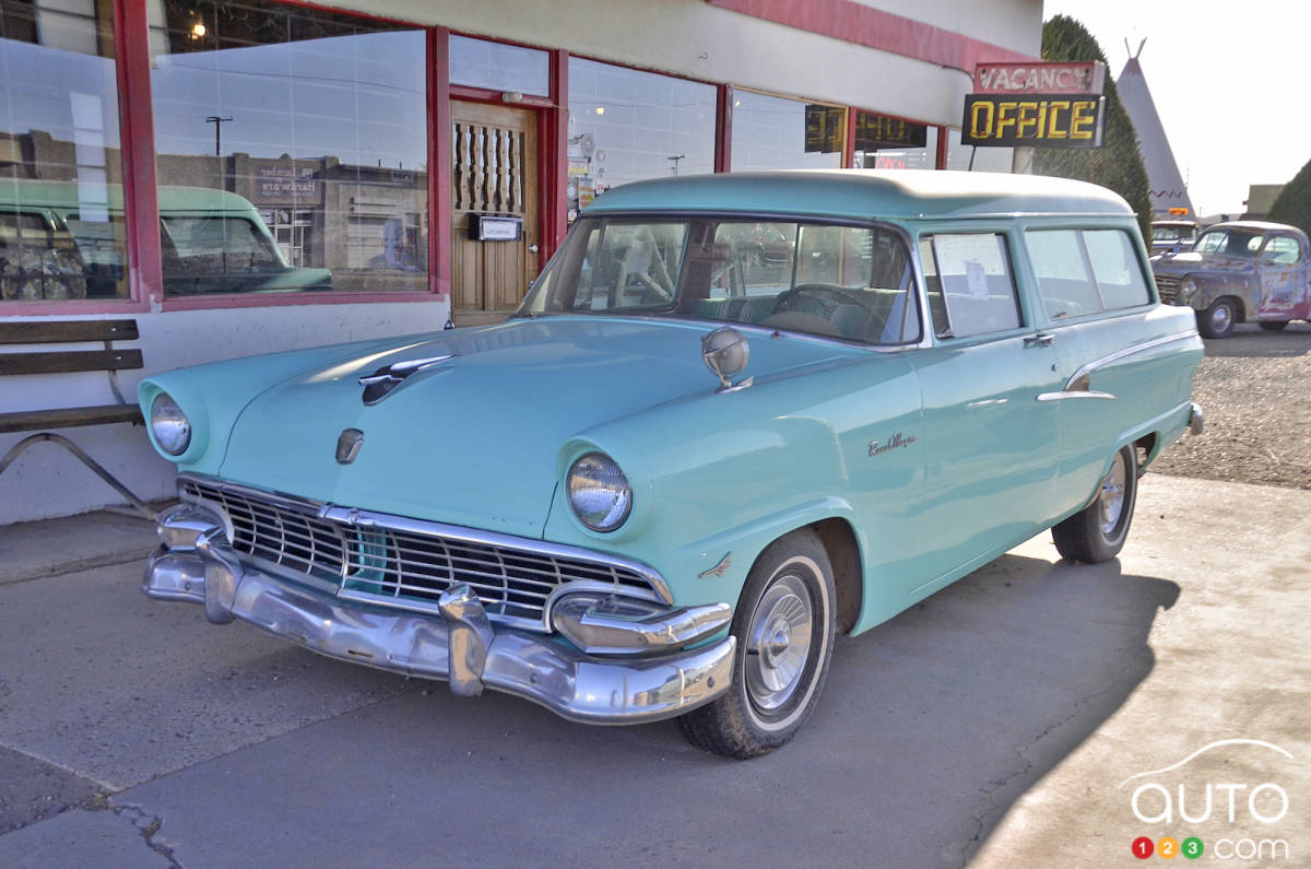 Ford Ranch Wagon 1956
