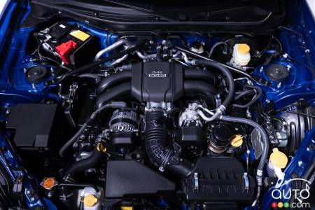 Engine of the new 2024 Subaru BRZ tS