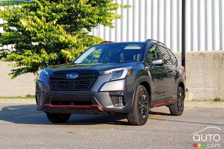 Subaru Forester Sport 2023, calandre, phares