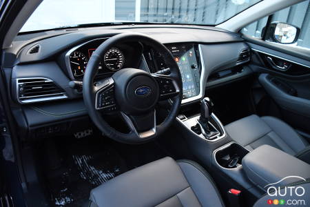 2023 Subaru Outback Onyx - Interior