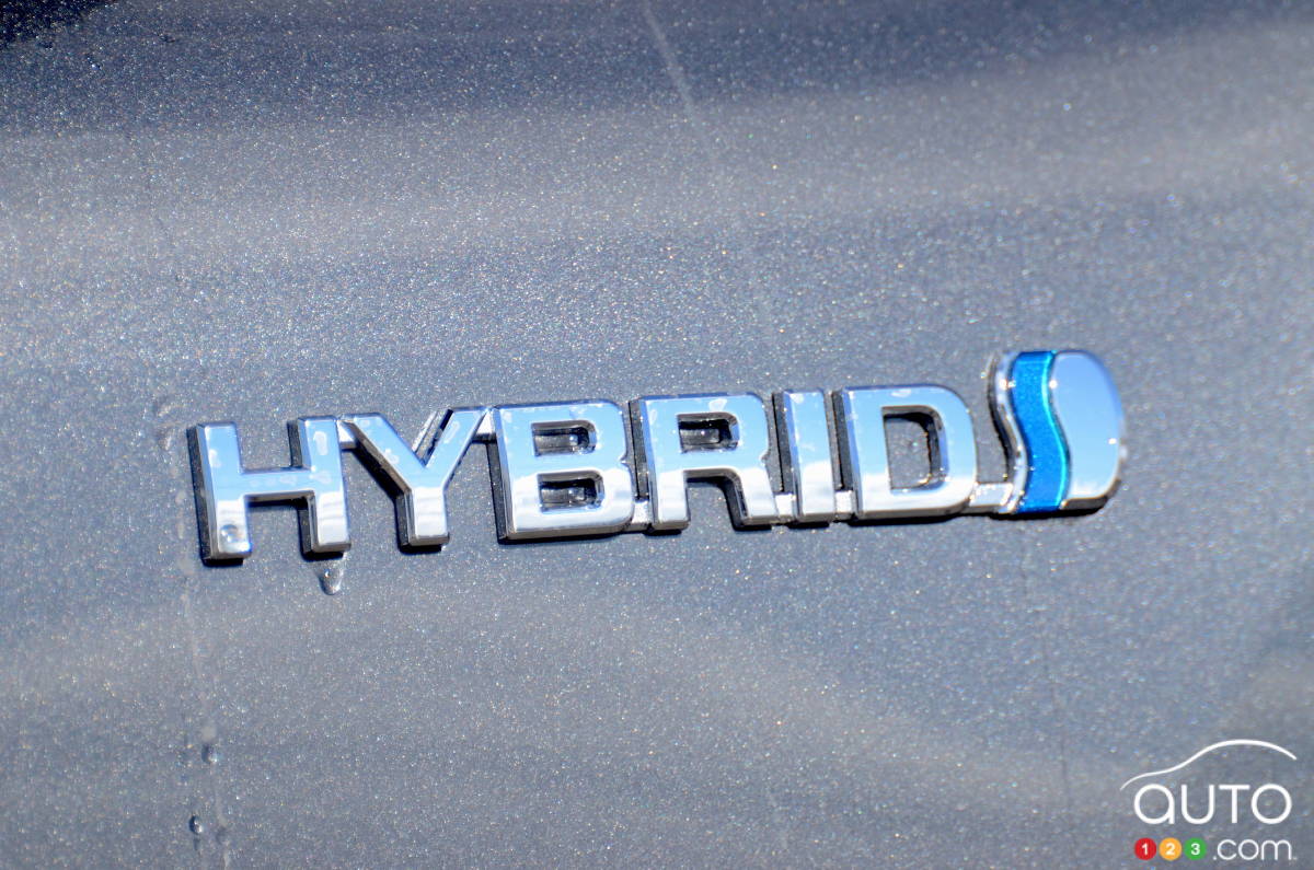 Consommation des hybrides Toyota Réalité ou fiction ? — 96.9 CKOI