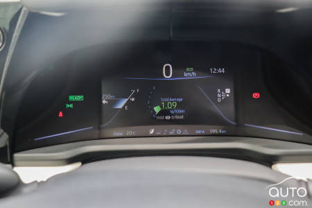 2022 Toyota Mirai - Data screen