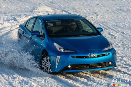 Toyota Prius AWD-e