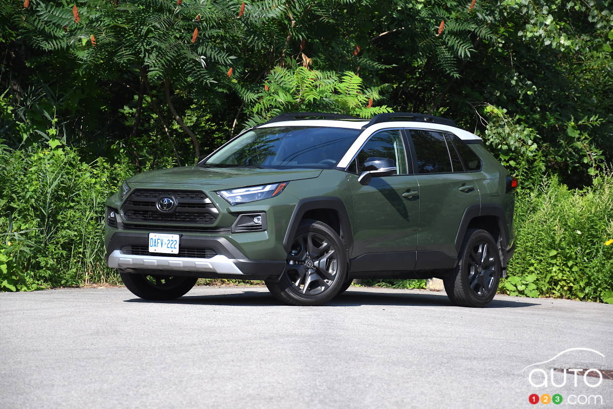 Toyota RAV4 Trail 2024, trois quarts avant