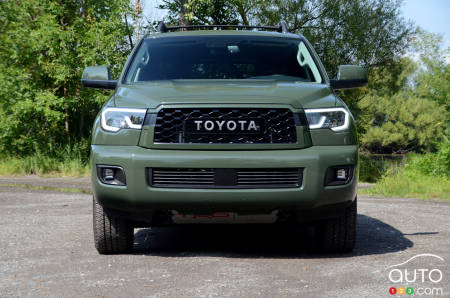 2020 Toyota Sequoia TRD Pro, front