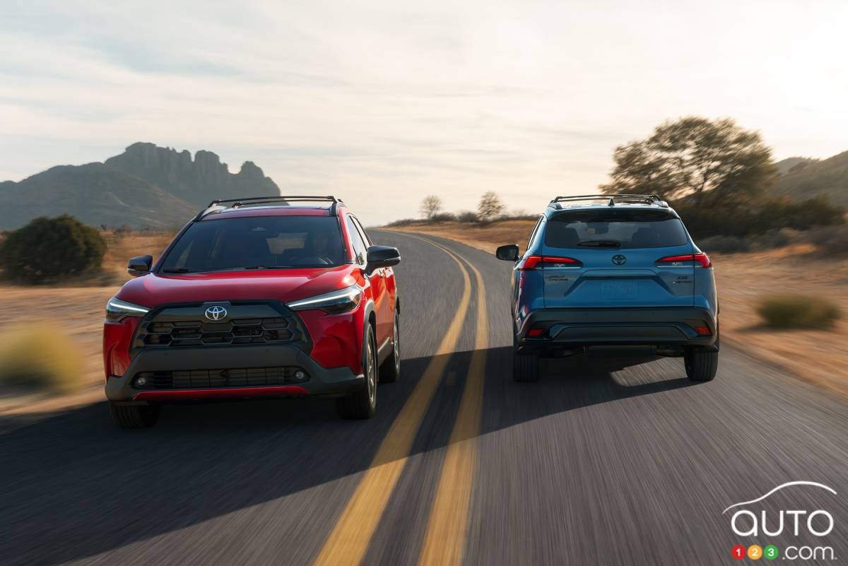 Toyota Corolla Cross 2026, avant et arrière