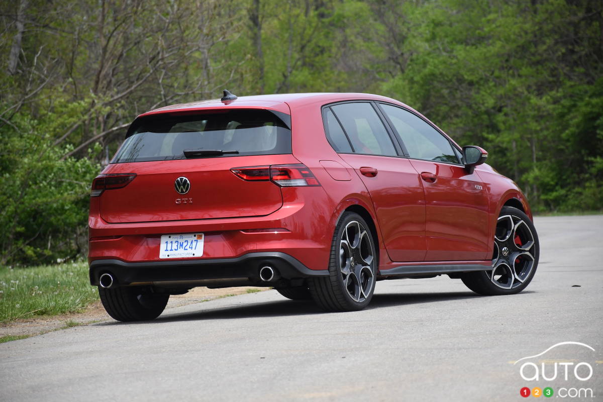 Volkswagen Golf GTI 2025, trois quarts arrière