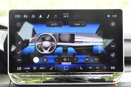2025 Volkswagen Golf R, multimedia screen
