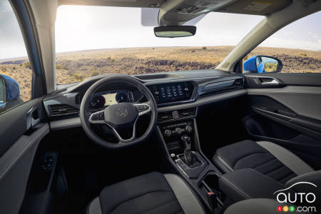 2022 Volkswagen Taos - Interior