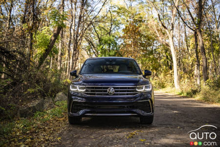 2022 Volkswagen Tiguan R-Line