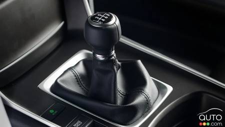 Honda Accord, transmission manuelle