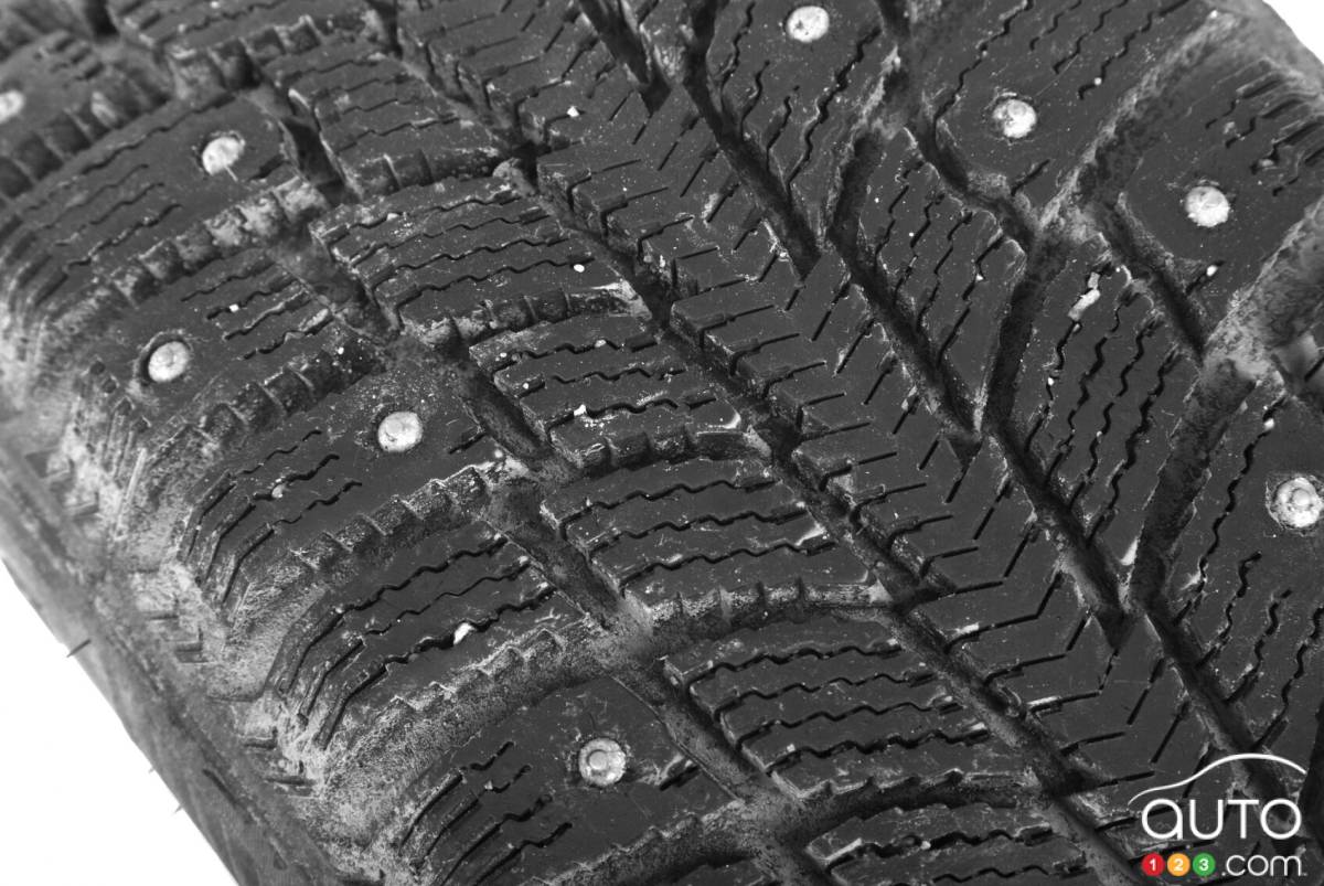 Winter tires: Calculating tire wear and preventing it