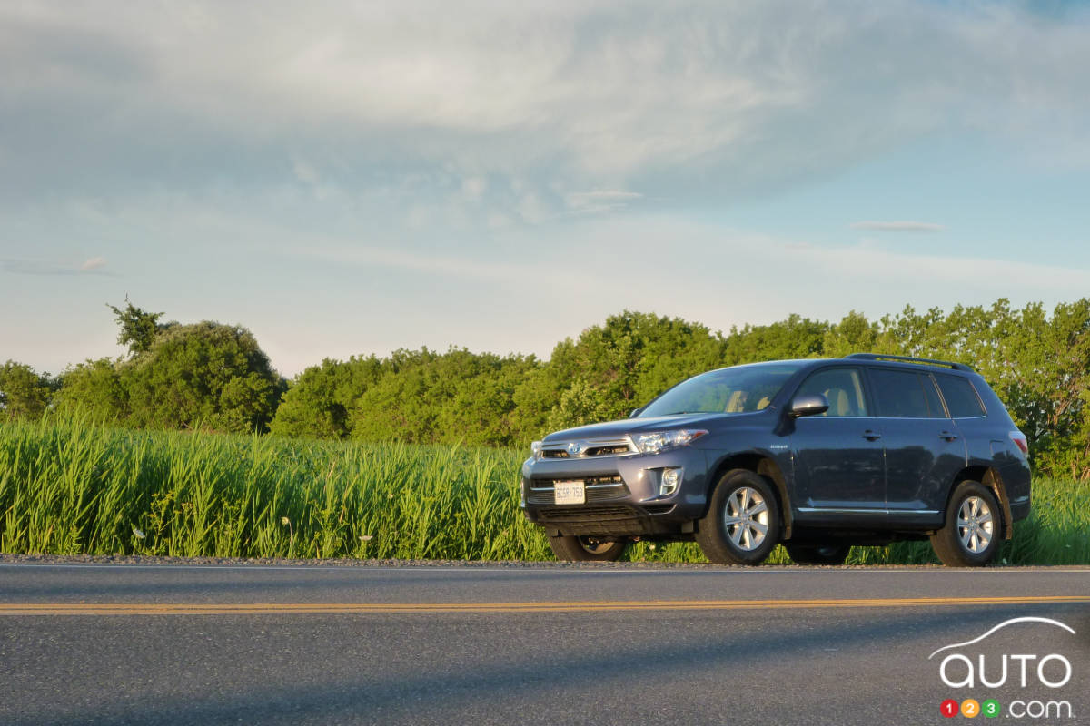 Toyota Highlander hybride 4WD-i 2012 : essai routier