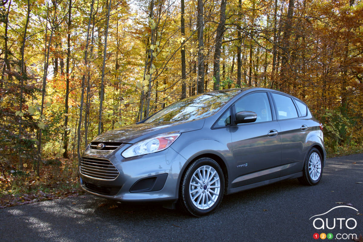 2013 Ford C-MAX Hybrid First Impressions