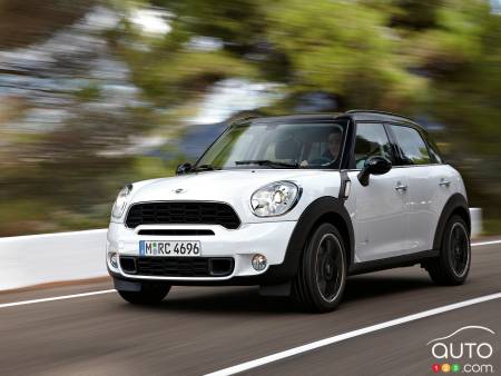 2012 MINI Cooper S Countryman ALL4 Review