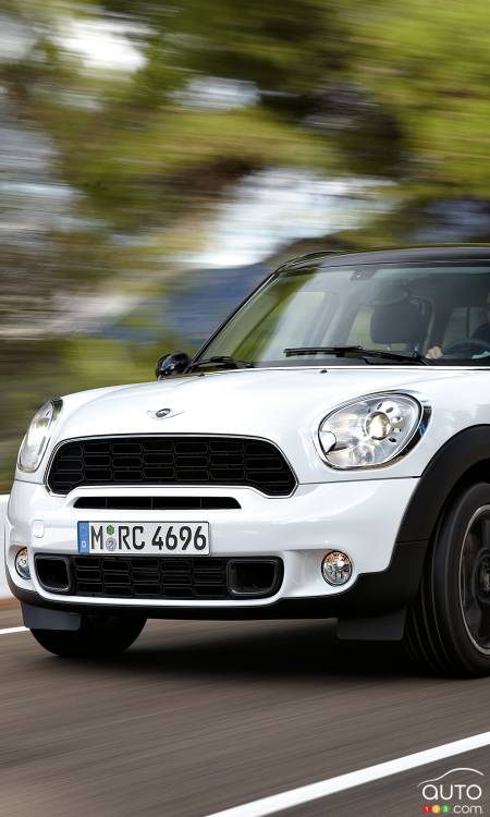 2012 MINI Cooper S Countryman ALL4 Review