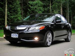 2013 Acura ILX Dynamic Review