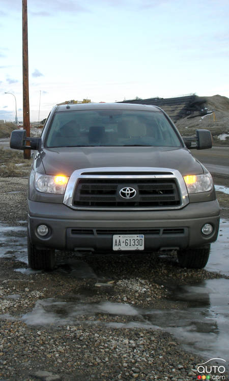 2012 Toyota Tundra 4x4 CrewMax SR5 5.7L Review