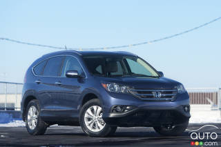 Research 2012
                  HONDA CR-V pictures, prices and reviews