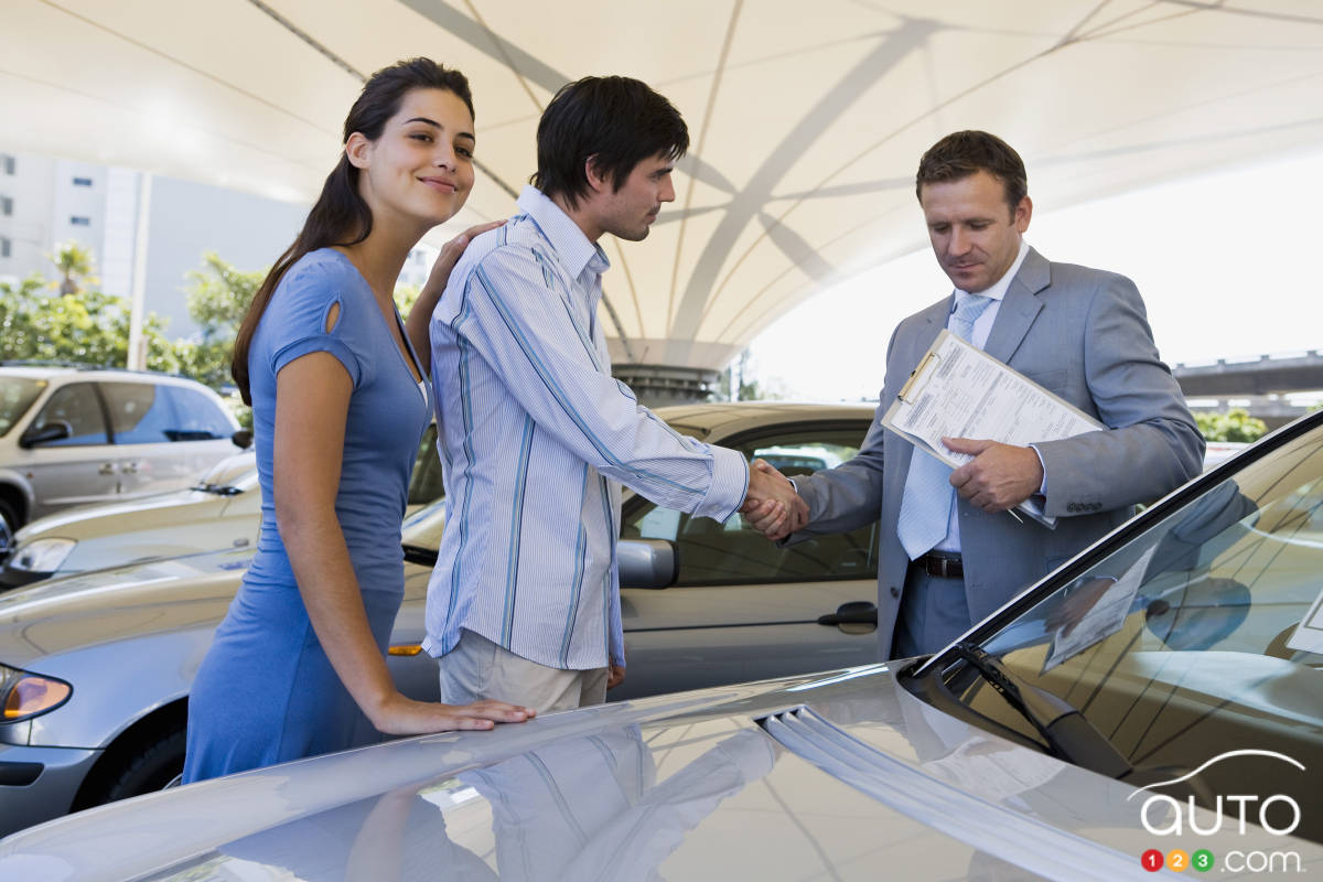 Glossaire des termes du domaine de la vente d'automobiles d'occasion
