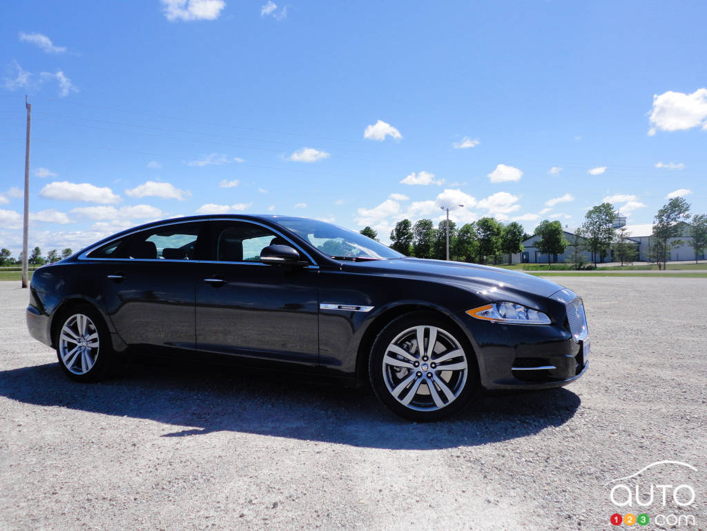 2012 Jaguar XJL Portfolio
