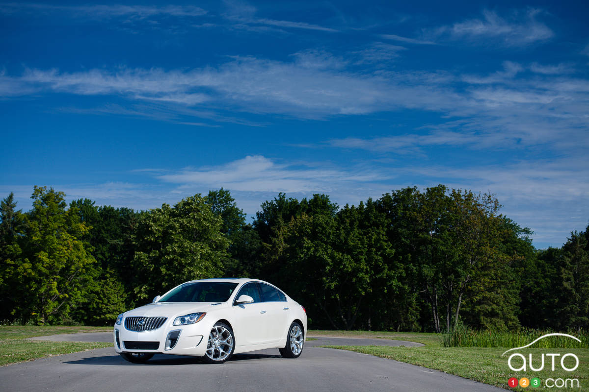 2012 Buick Regal GS Review (video)